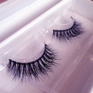 Kirstie Lashes